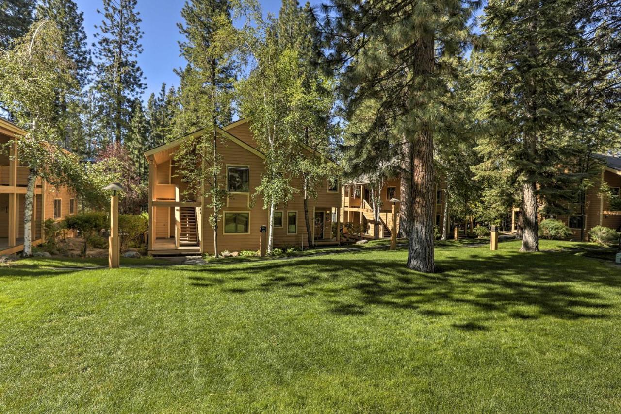 Corner-Unit Condo With Grill Walk To Lake Tahoe! インクライン・ビレッジ エクステリア 写真